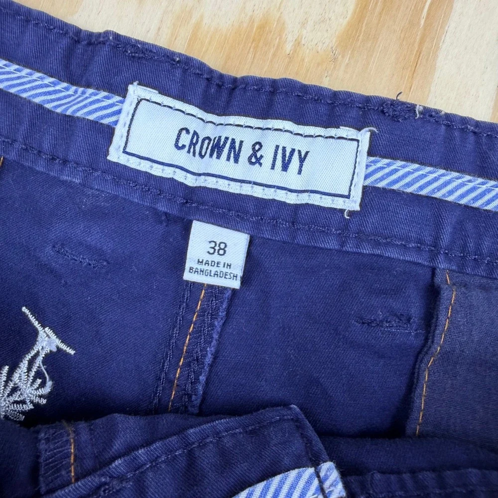 Crown & Ivy Mens Navy Blue Palm Tree Embroidered Chino Shorts Size 38 Tropical